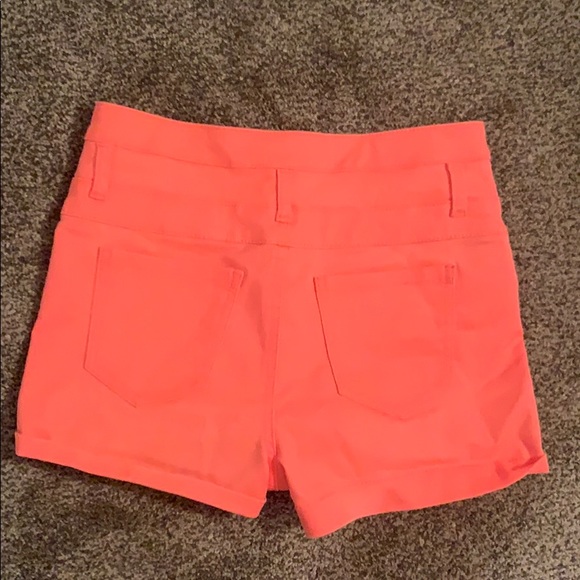 Don’t fit! Only tried on once - Picture 2 of 2